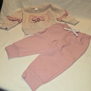 SHEIN Pink Bow Sweatshirt & Light Pink Jogger Set